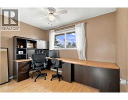 5030 56 Avenue, Rimbey — photo 11