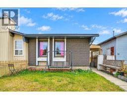 74 Whitman Close NE, Calgary — photo 3