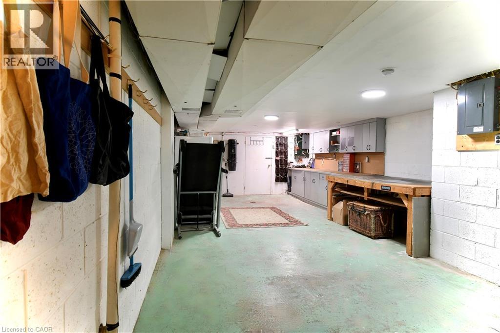 855 GOVERNORS Road - 36