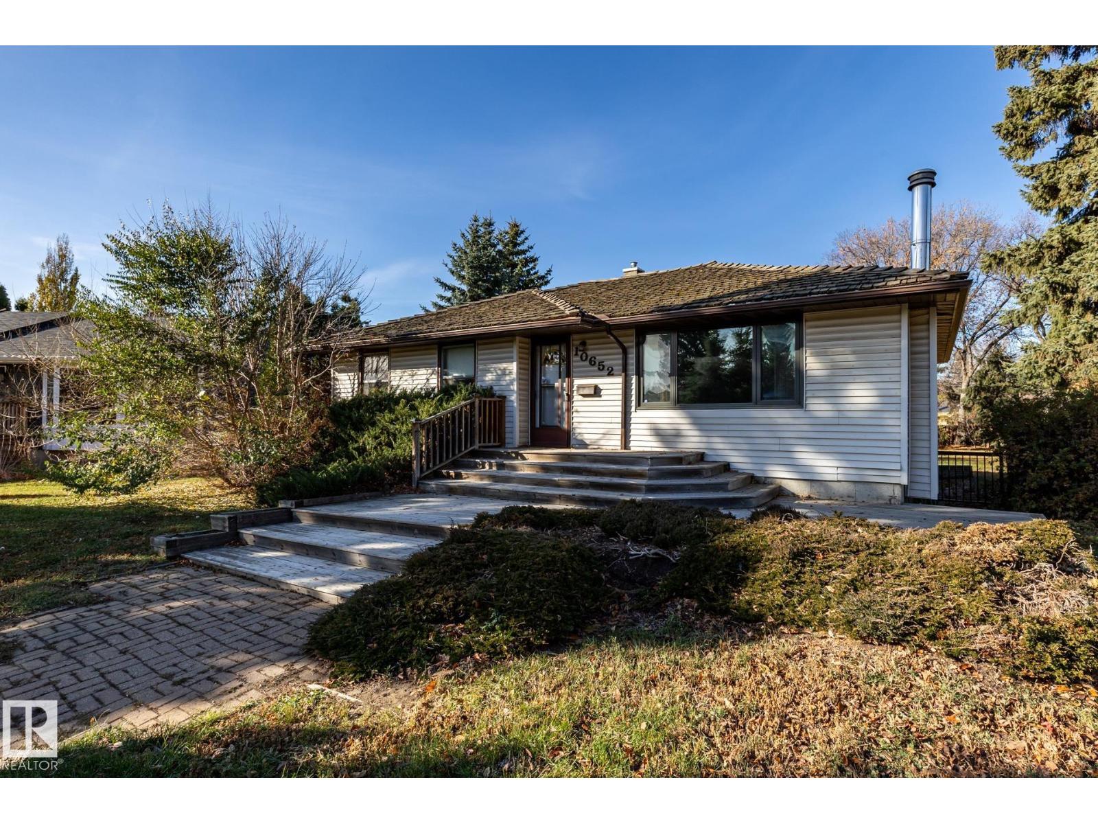 Photo of 10652 146 ST NW, Edmonton