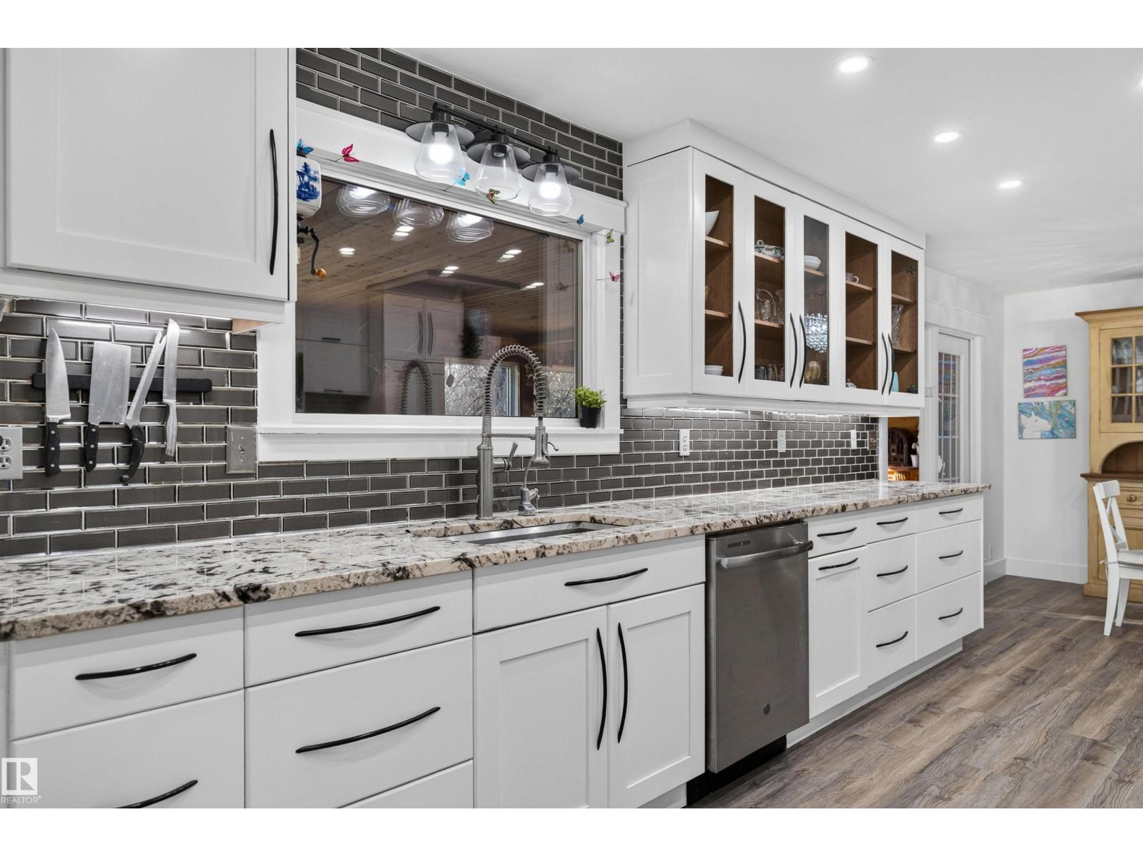 #386 52313 Range Road 232, photo 3