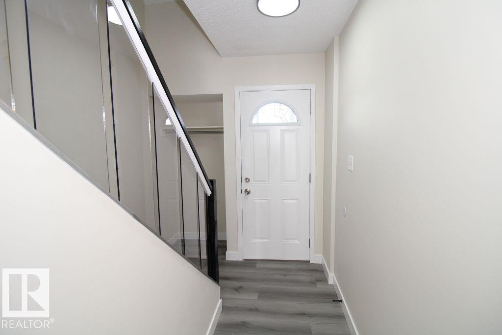 Property photograph 2 for MLS E4514934