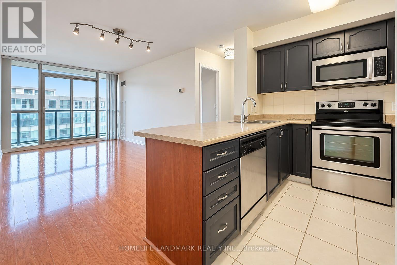523 - 35 HOLLYWOOD AVENUE, Toronto (Willowdale East) — photo 8