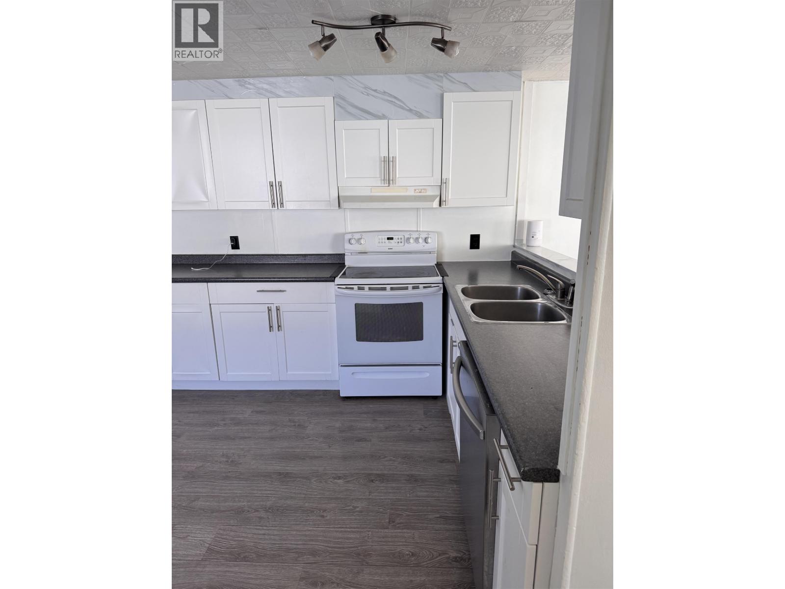 42 3624 KALUM Street, Terrace