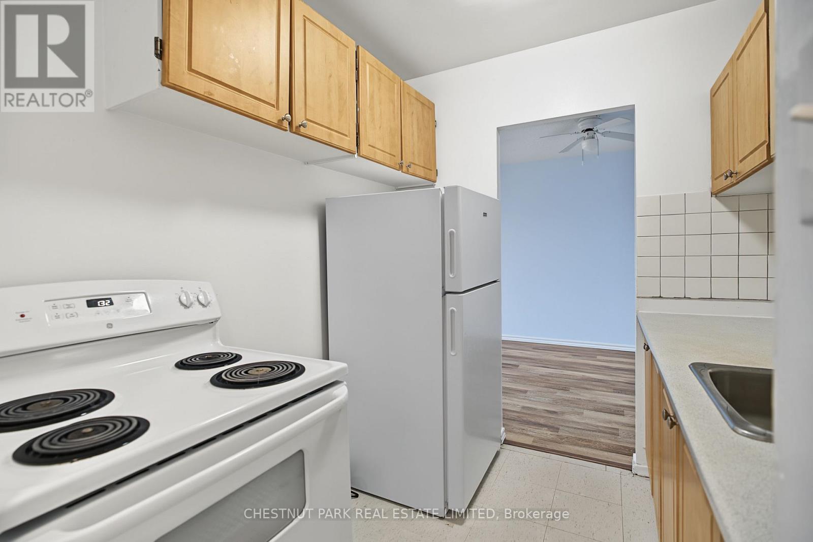 517- 888 Glen Street, Oshawa, ON photo 7