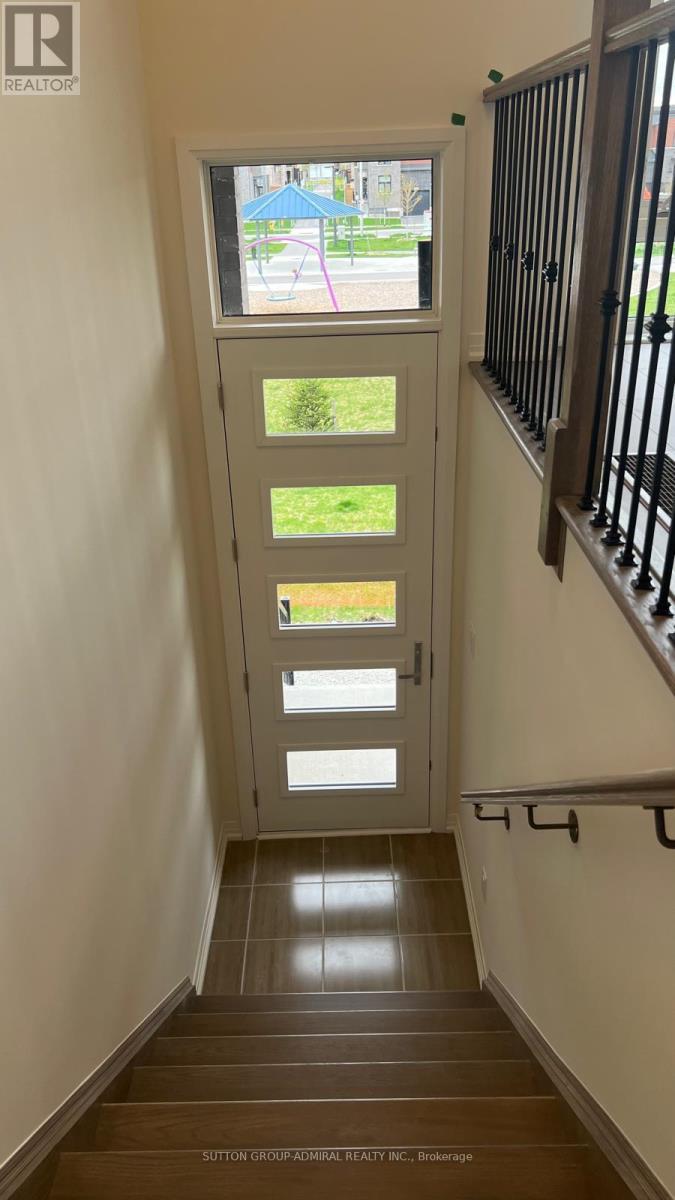23 CHERRY HILL LANE, Barrie (Painswick South) — photo 3