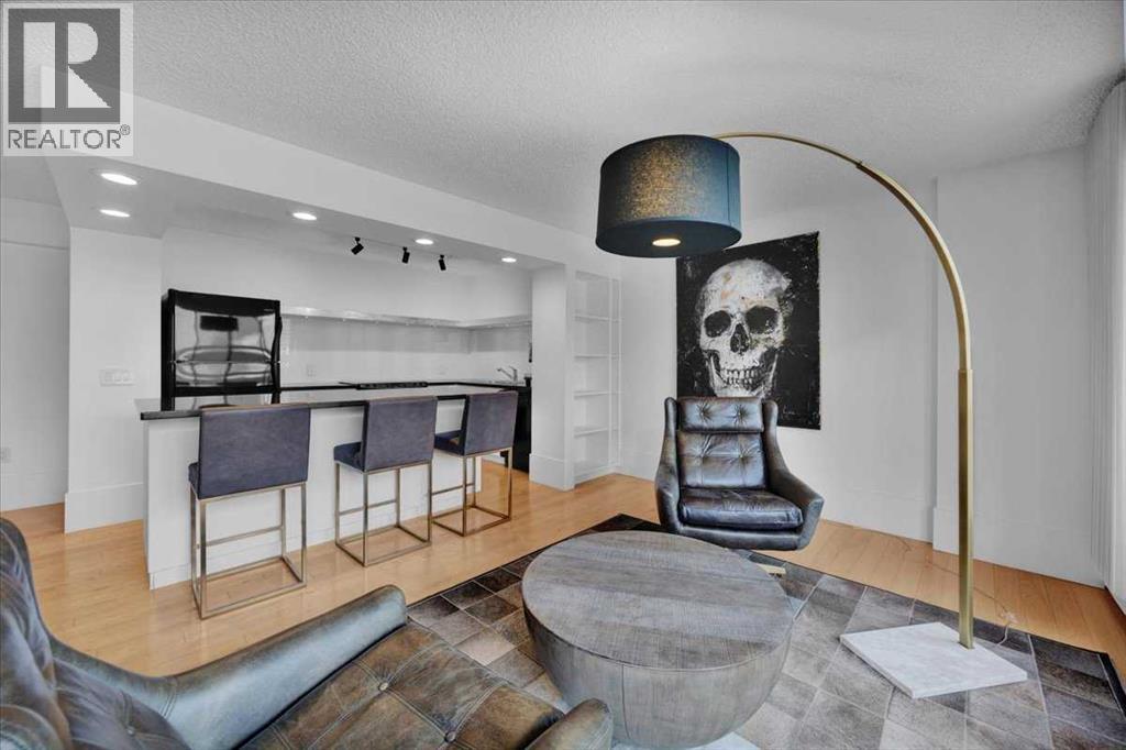 801, 718 12 Avenue SW, Calgary