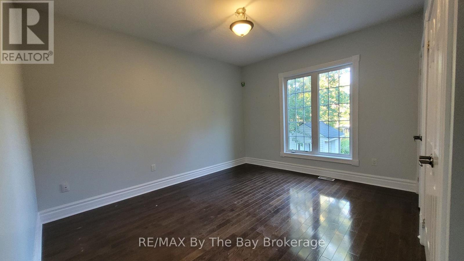 MAIN FLOOR - 65 LAIDLAW STREET, Wasaga Beach — photo 12
