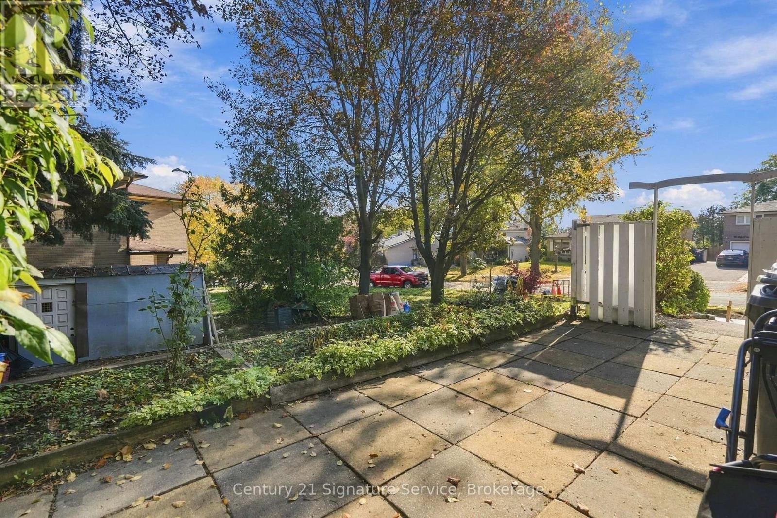 15 IVY GREEN CRESCENT, Toronto (Morningside) — photo 3