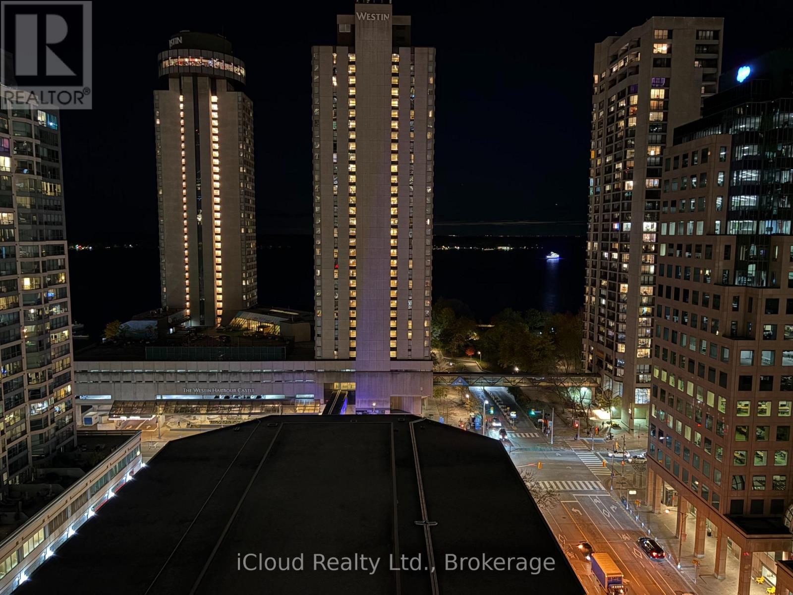 Photo of 33 Bay Street