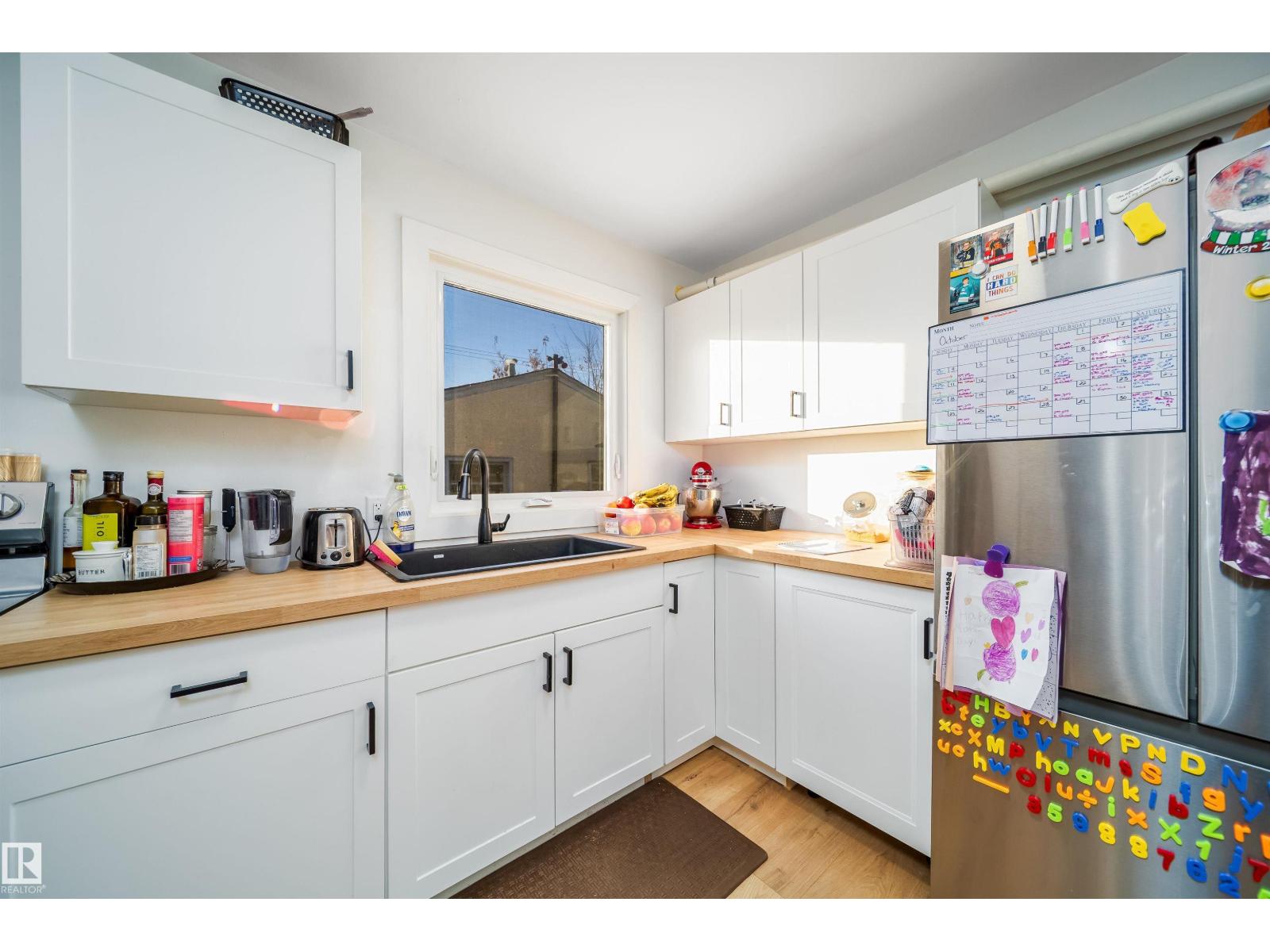 Property photograph 11 for MLS E4514944