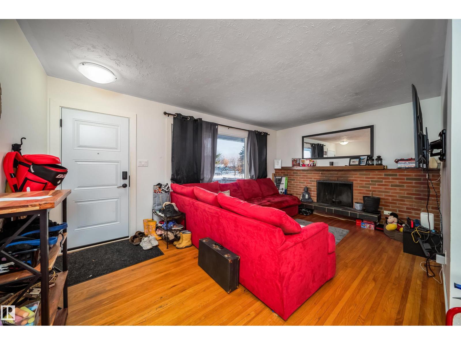 Property photograph 4 for MLS E4514944