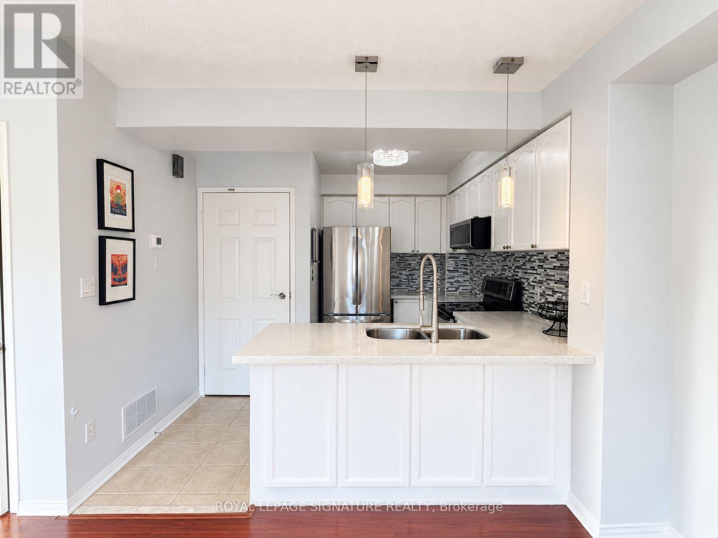 Photo of 615 Shoreline Drive