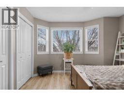 24 Mt Allan Circle SE, Calgary — photo 16