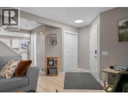 24 Mt Allan Circle SE, Calgary — photo 8