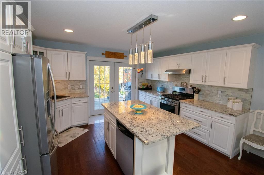 29 BORDEN Avenue, Port Colborne — photo 10