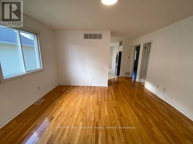 46 DILLON DRIVE, Collingwood — photo 7