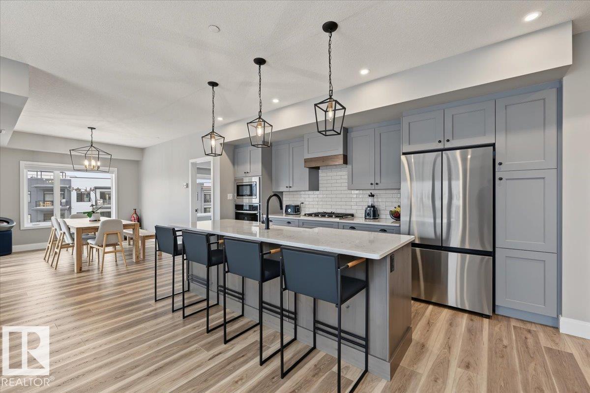 #426 7463 MAY COMMON NW NW, Edmonton