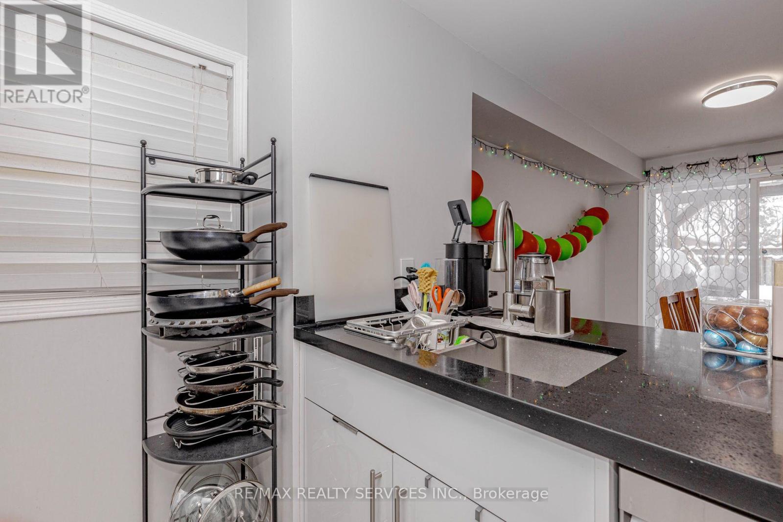 13 WHITE ELM ROAD, Barrie (Holly) — photo 8