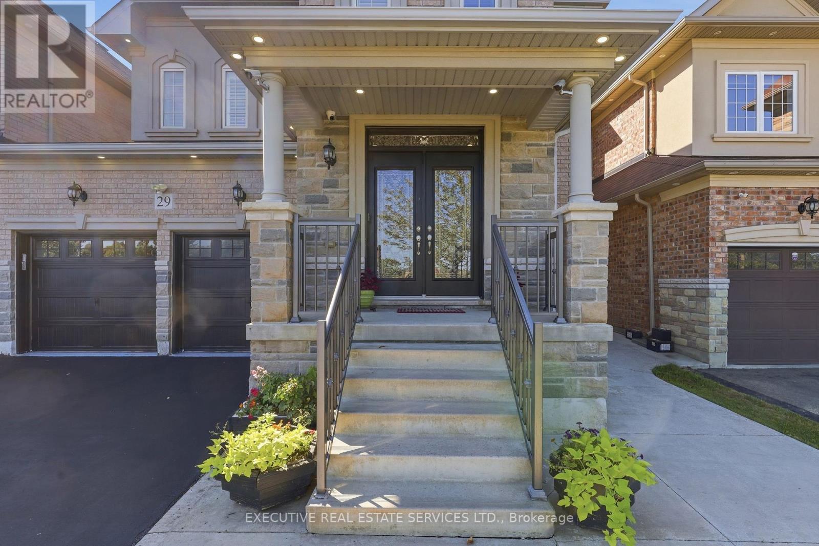29 BELGIUM CRESCENT, Brampton (Northwest Brampton) — photo 3