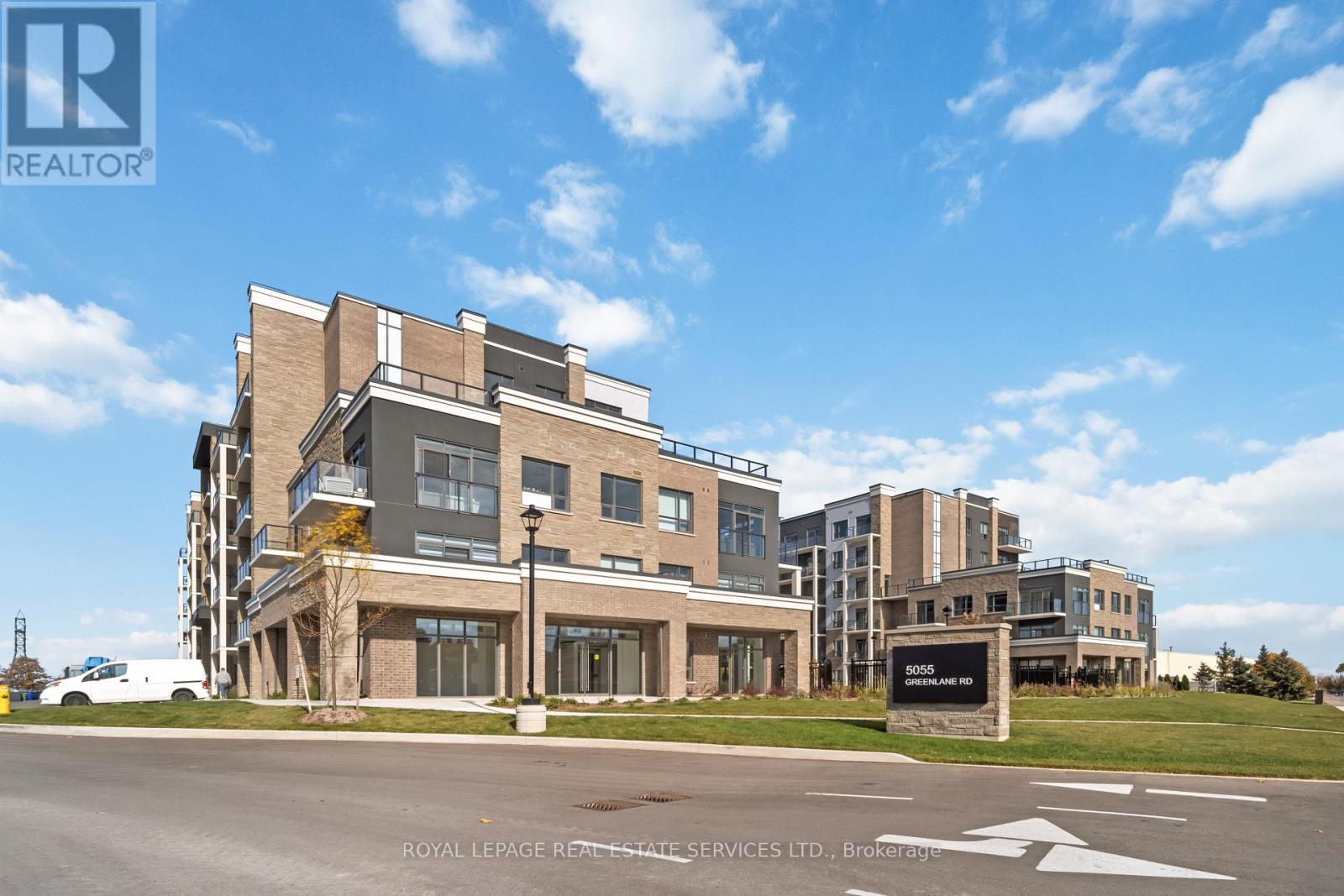 605 - 5055 GREENLANE ROAD, Lincoln (Lincoln Lake) — photo 3