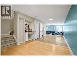 2705 11 Avenue SE, Calgary — photo 23