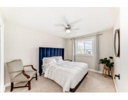6736 11 AV SW, Edmonton — photo 36