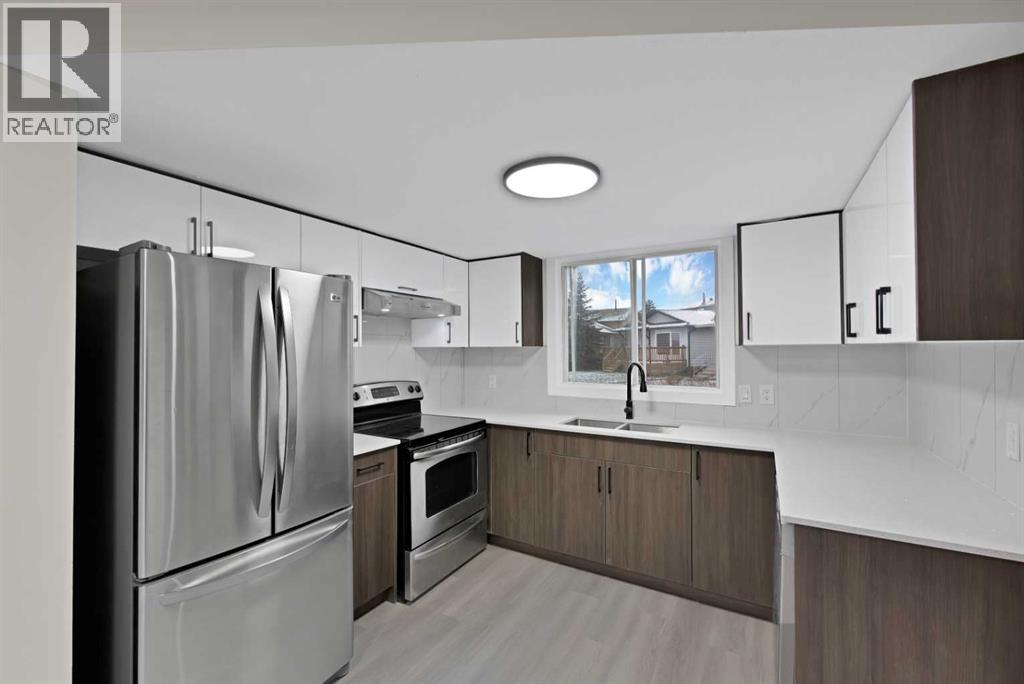 Property photograph 11 for MLS A2355923