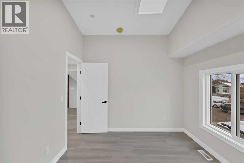 Property photograph 19 for MLS A2355923