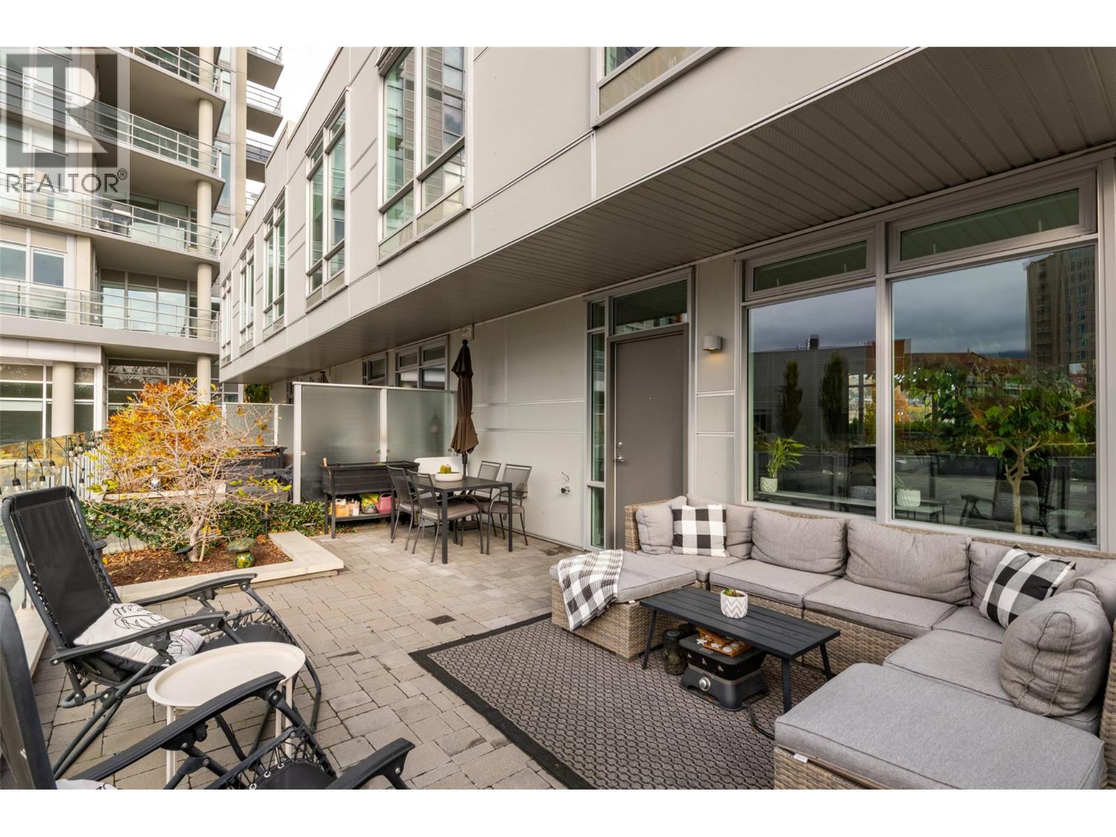 105 1151 Sunset Drive, Kelowna