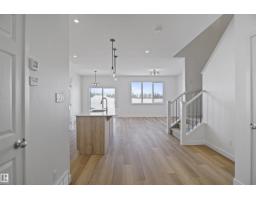 6327 175 AV NW, Edmonton — photo 2