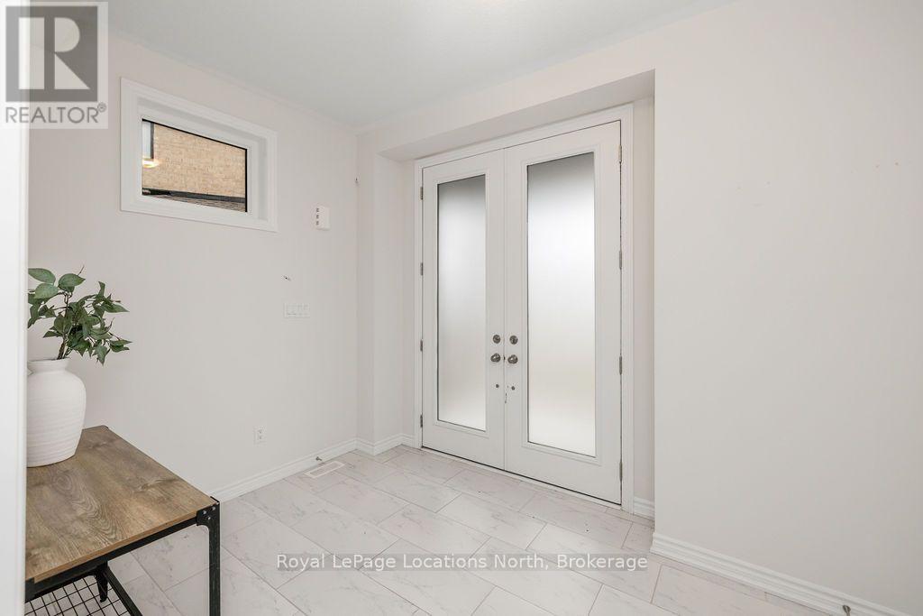 13 DEL RAY CRESCENT, Wasaga Beach — photo 3