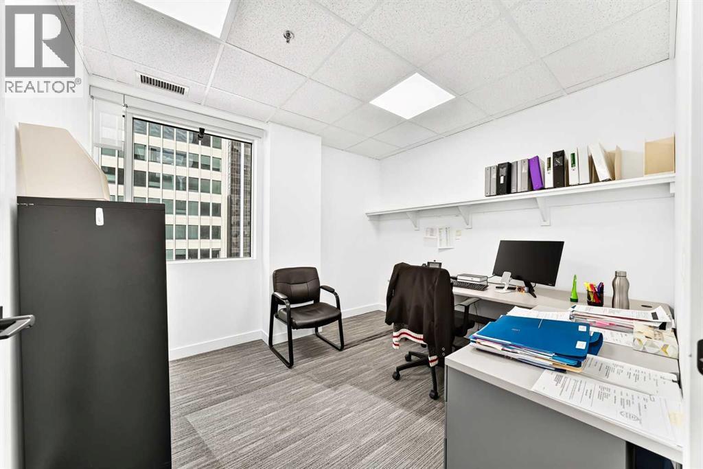 Property photograph 13 for MLS A2355924