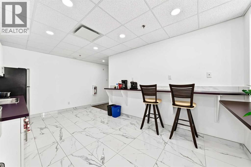 Property photograph 8 for MLS A2355924