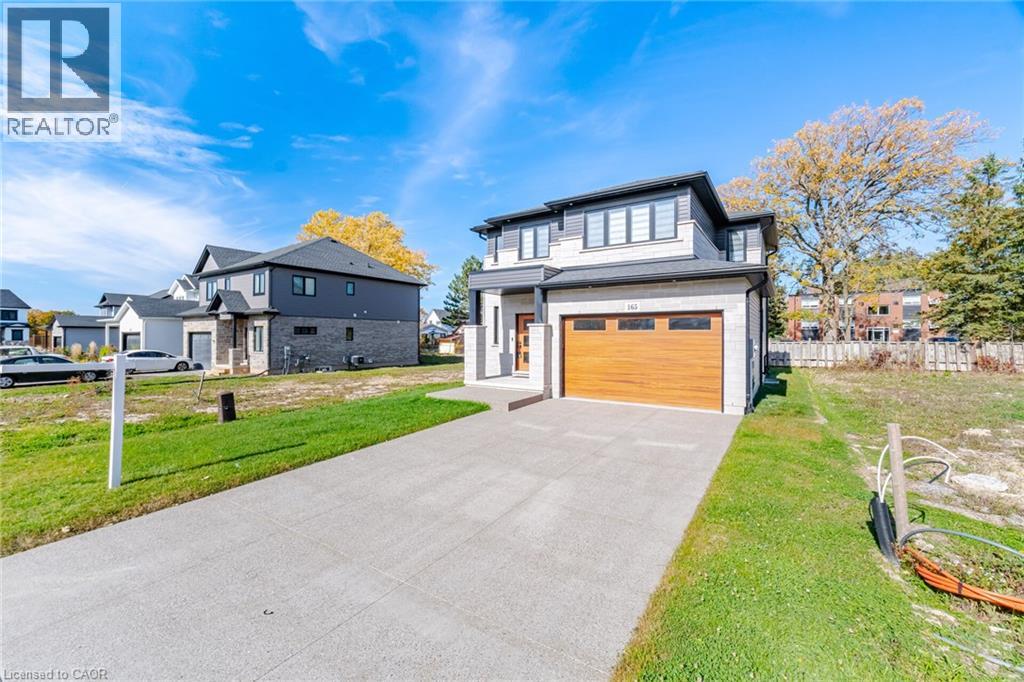 165 HODGKINS Avenue, Thorold — photo 4