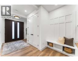 407 Patterson Boulevard SW, Calgary — photo 9