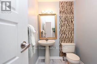 1332 Cherrydown Drive, Oshawa, ON photo 11