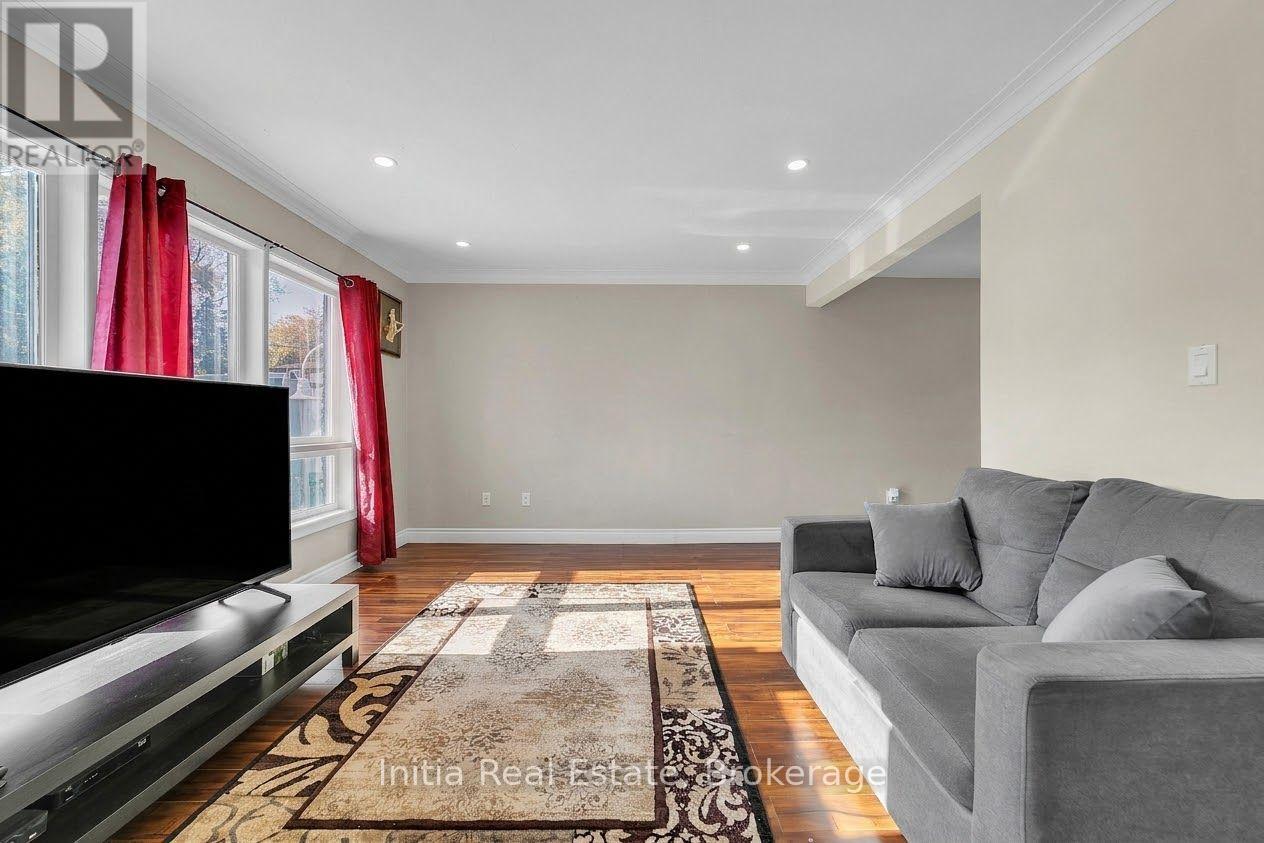 95 REIDMOUNT AVENUE, Toronto (Agincourt South-Malvern West) — photo 3
