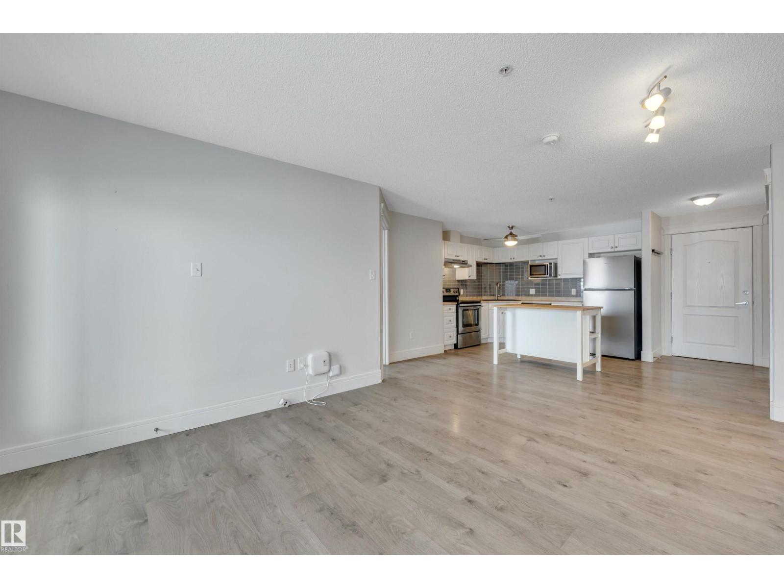 Property photograph 17 for MLS E4514979