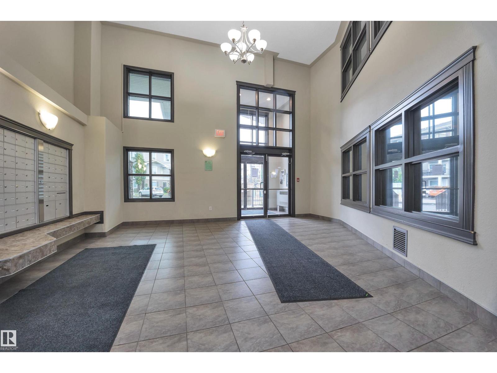 Property photograph 4 for MLS E4514979