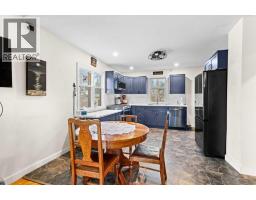 5254 52 Street, Lacombe — photo 9