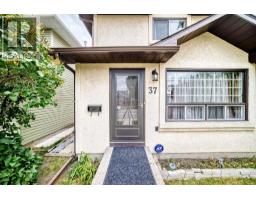 37 Martinridge Way NE, Calgary — photo 2