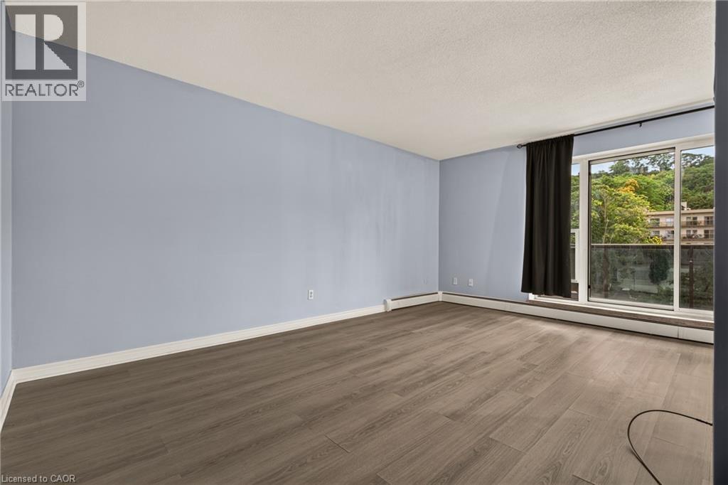 81 E CHARLTON Avenue E Unit# 504, Hamilton — photo 4