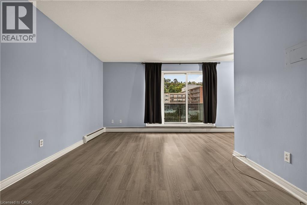 81 E CHARLTON Avenue E Unit# 504, Hamilton — photo 5