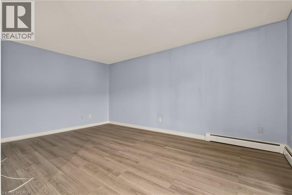 81 E CHARLTON Avenue E Unit# 504, Hamilton — photo 8