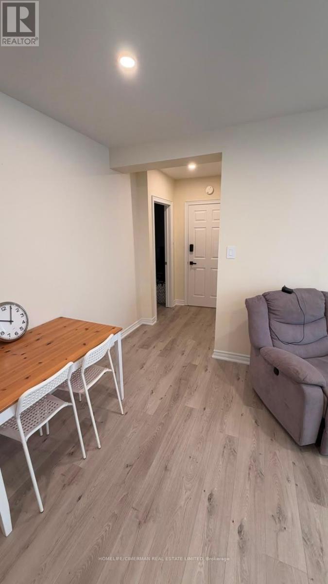 BASEMENT UNIT 1 - 92 ALEXIS BOULEVARD, Toronto (Clanton Park) — photo 4