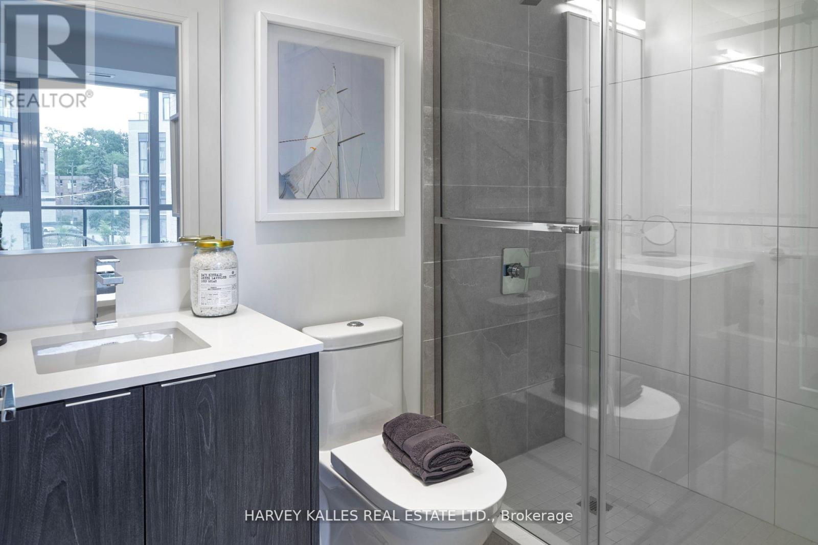 305 - 293 THE KINGSWAY, Toronto (Edenbridge-Humber Valley) — photo 2