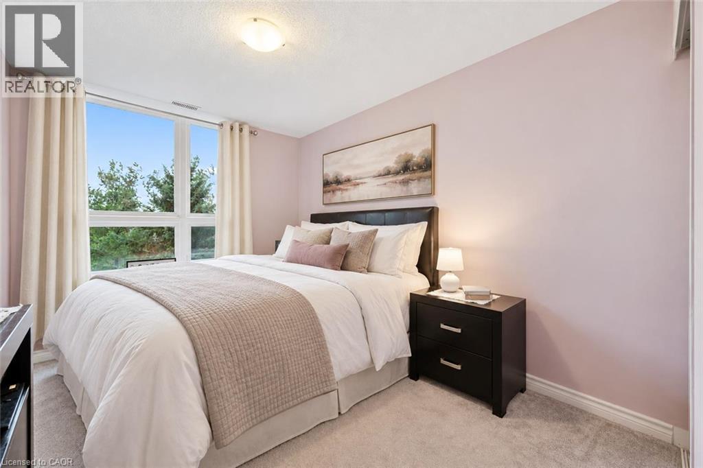 1284 GORDON Street Unit# 320, Guelph — photo 6
