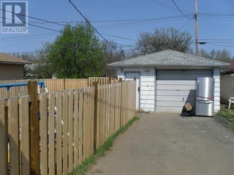 206 2nd Sw Avenue, Manning, Alberta, T0H2M0 | Photo: 31