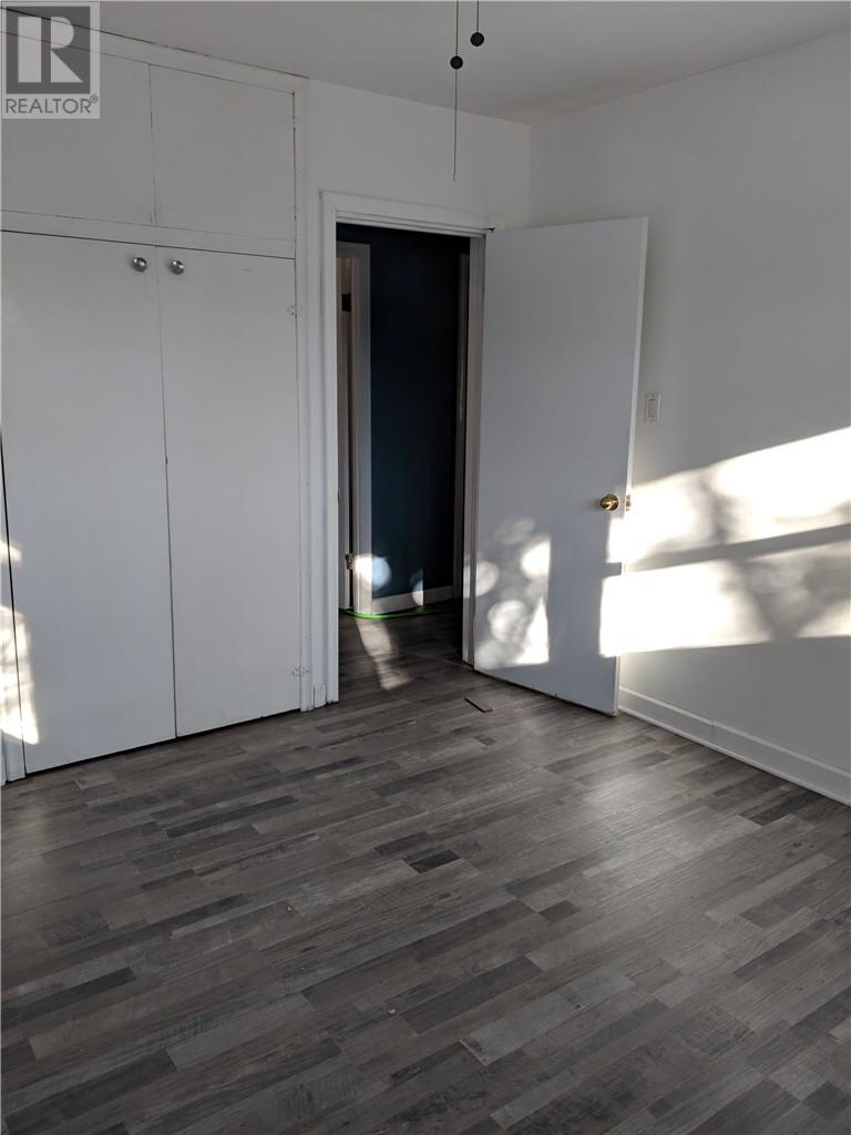 206 2nd Sw Avenue, Manning, Alberta, T0H2M0 | Photo: 5